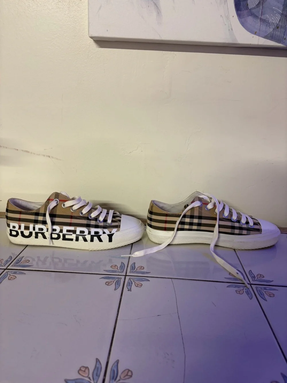 Burberry Logo Print Vintage Check Cotton Low Top Sneakers EU 39.5 US Women’s 9 - Picture 2 of 15